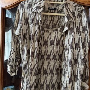 David Kline Sparkling Gold 2PC Pristine Crushed Button UpStylishMachine Wash L/M